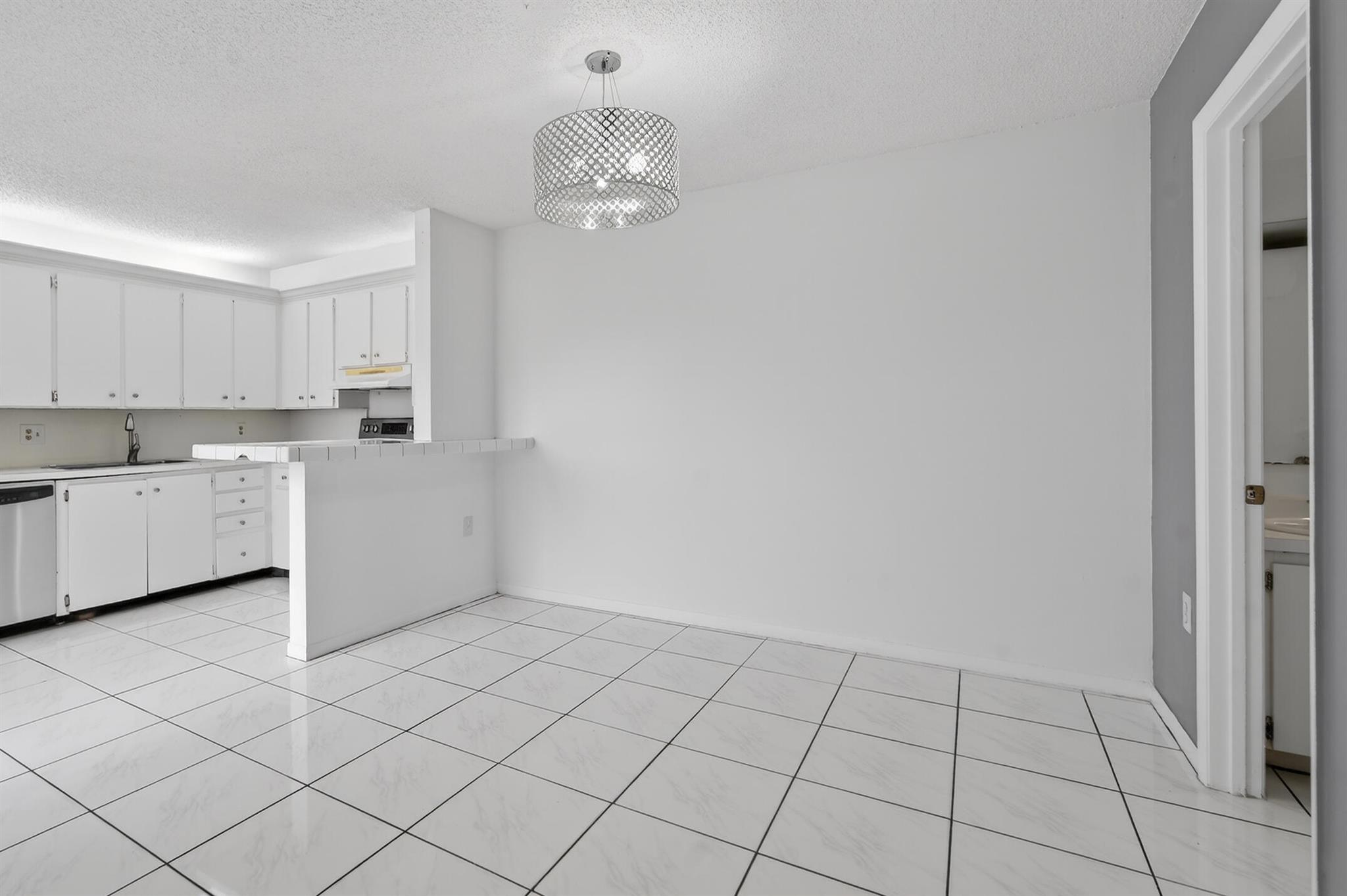 MERIDIAN PARK - Residential