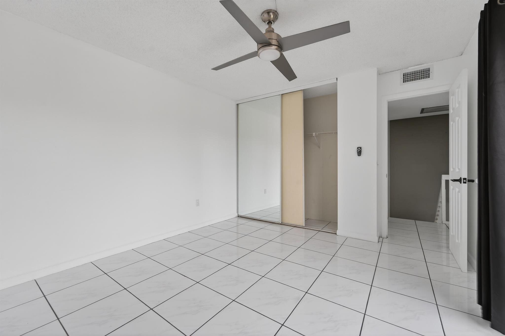 MERIDIAN PARK - Residential