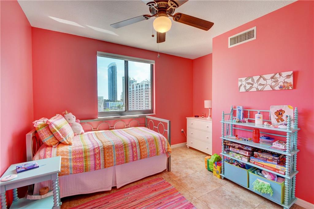 Waverly At Las Olas Condo - Residential Lease