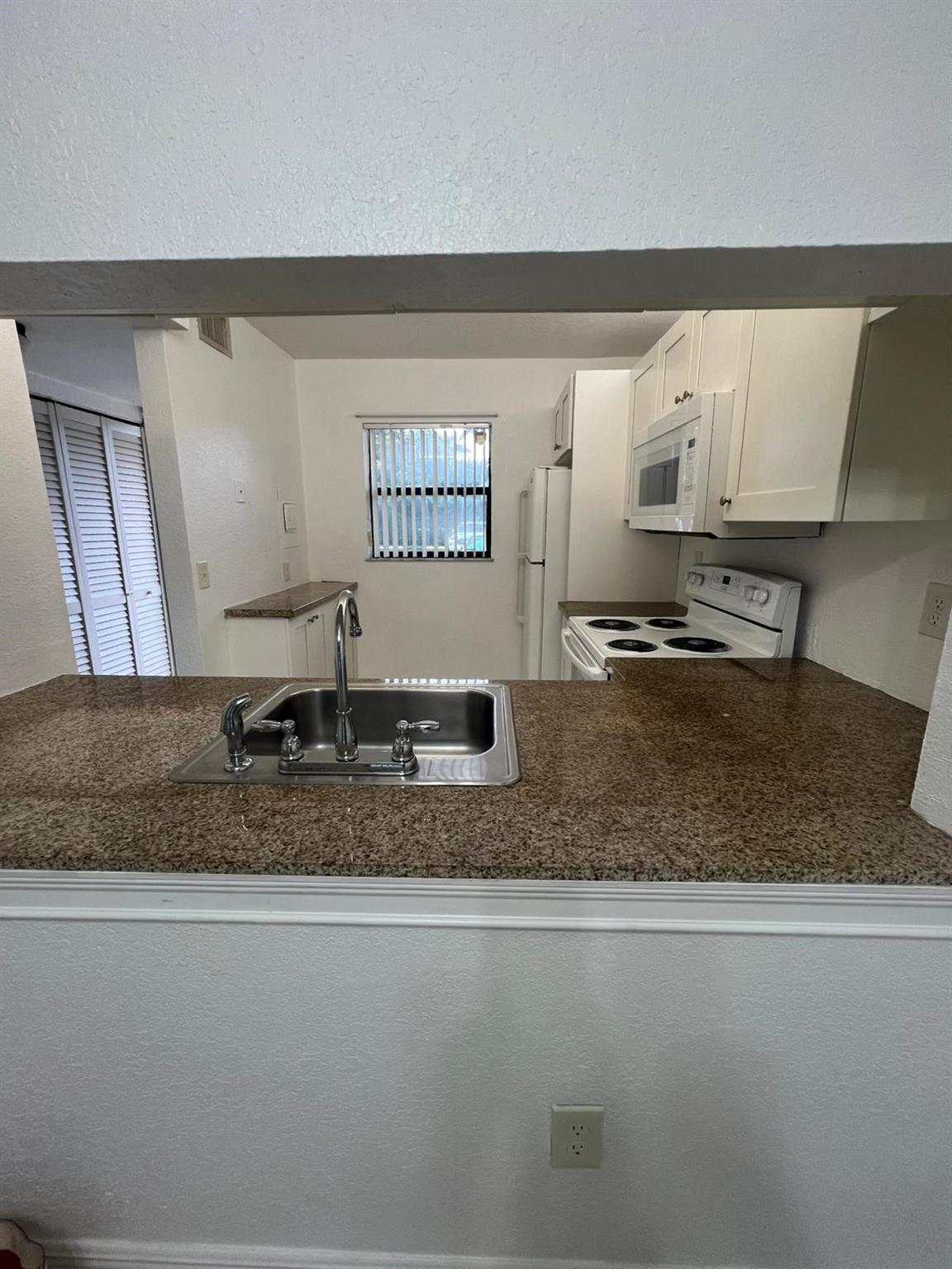 PINE LAKE #7 CONDO - Residential Lease