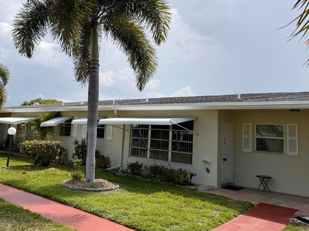 Photo of 200 Pine Point Drive #B, Boynton Beach, FL 33435 (MLS # B26040232)