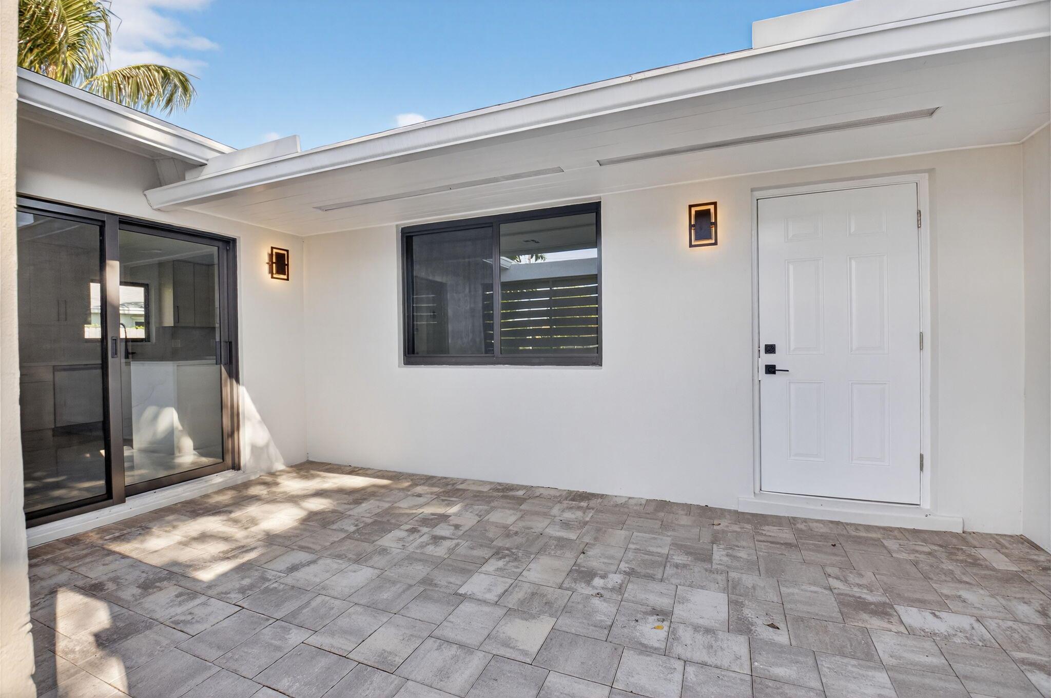 TROPIC PALMS 1 - Residential Lease