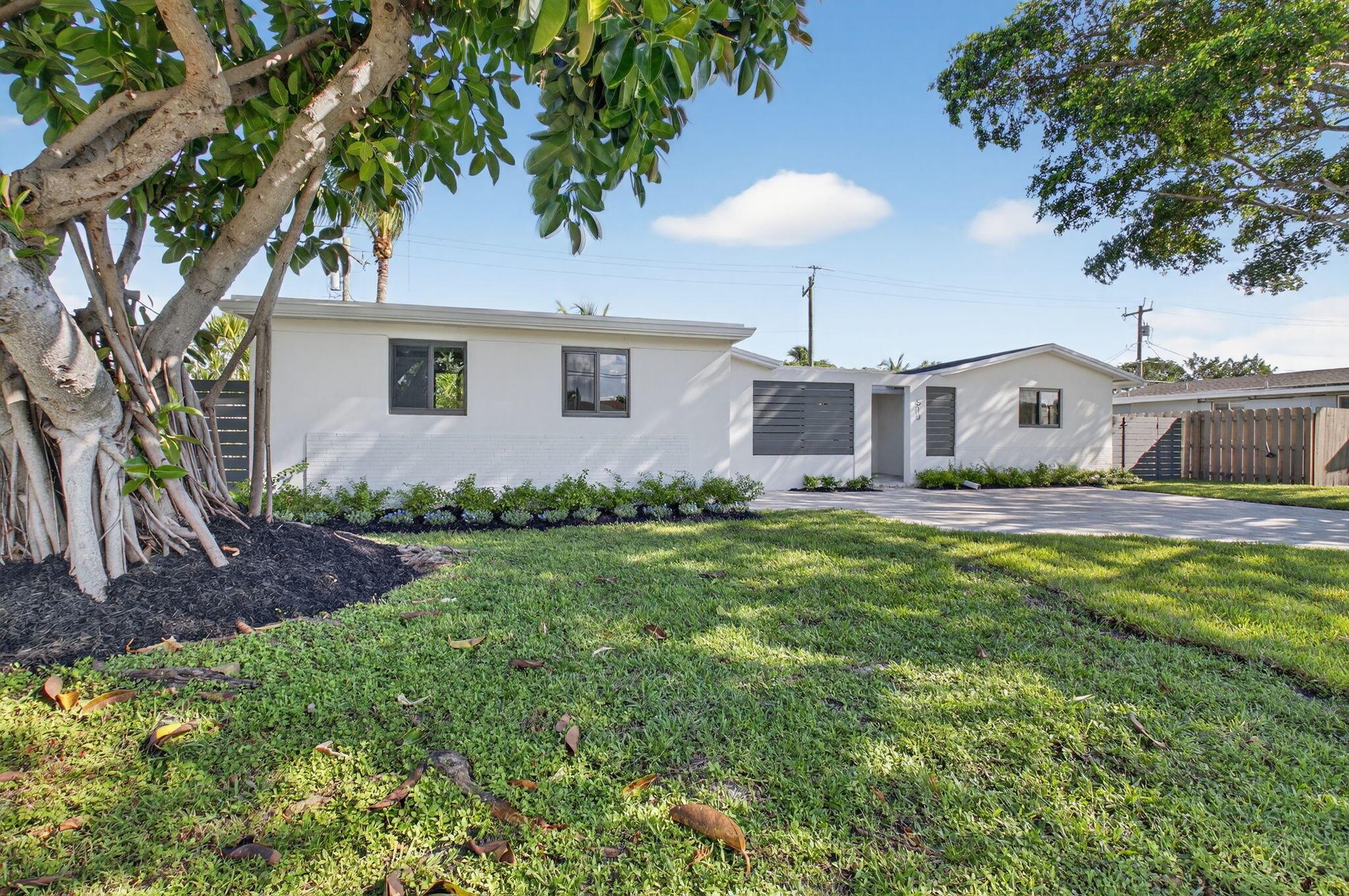 TROPIC PALMS 1 - Residential Lease