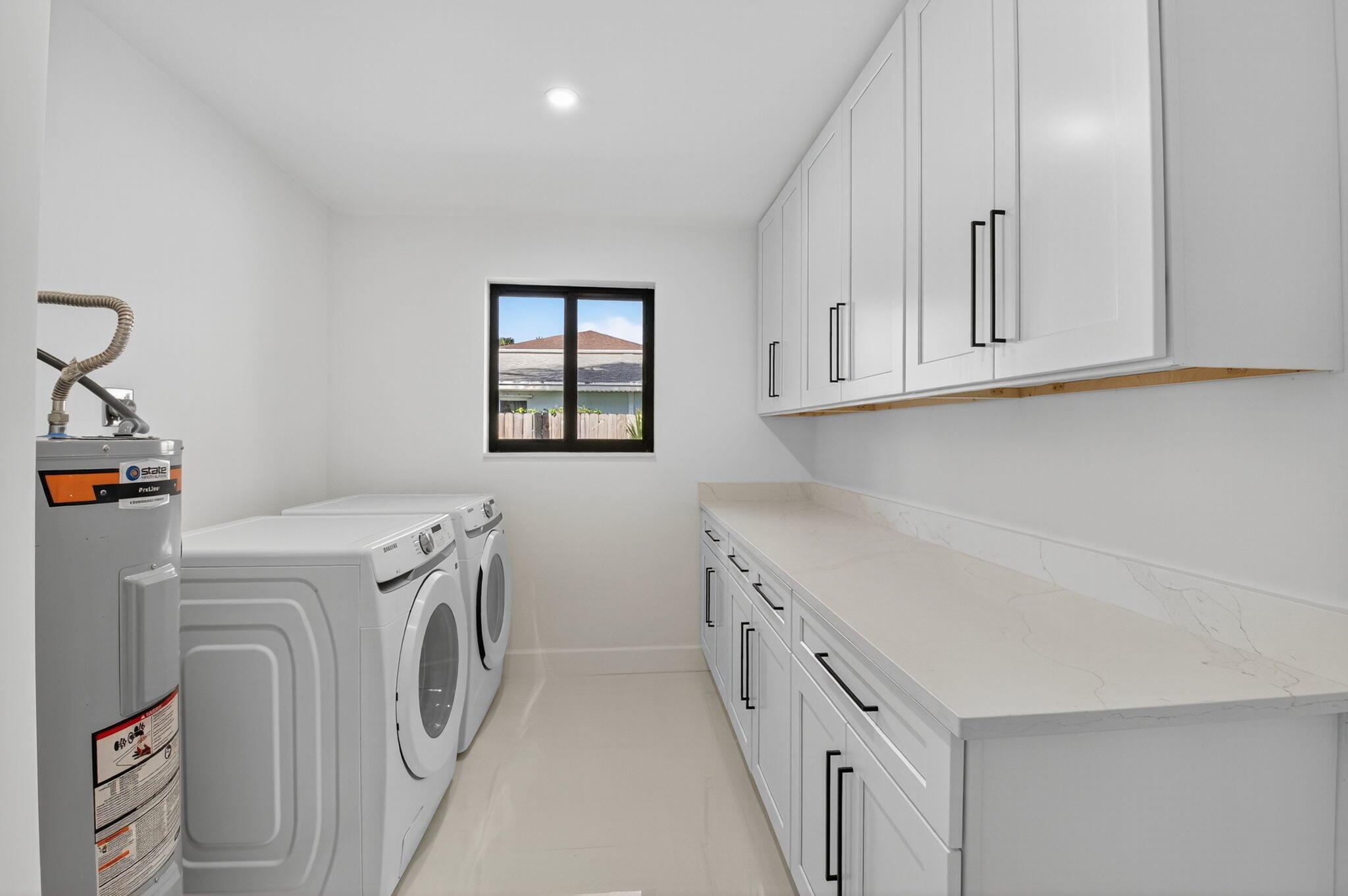 TROPIC PALMS 1 - Residential Lease
