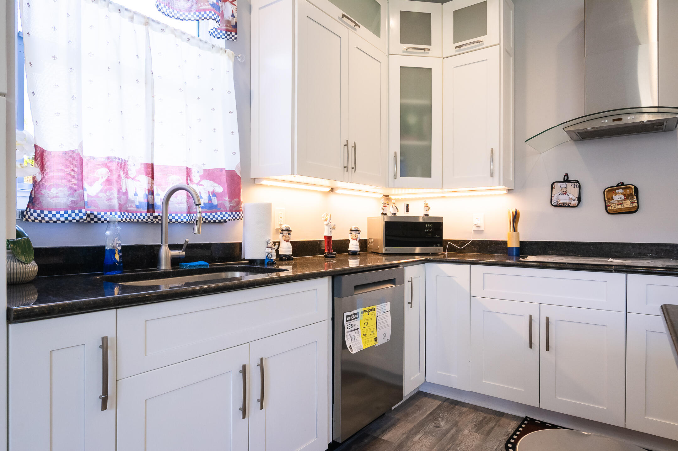 THE OAKS - Residential