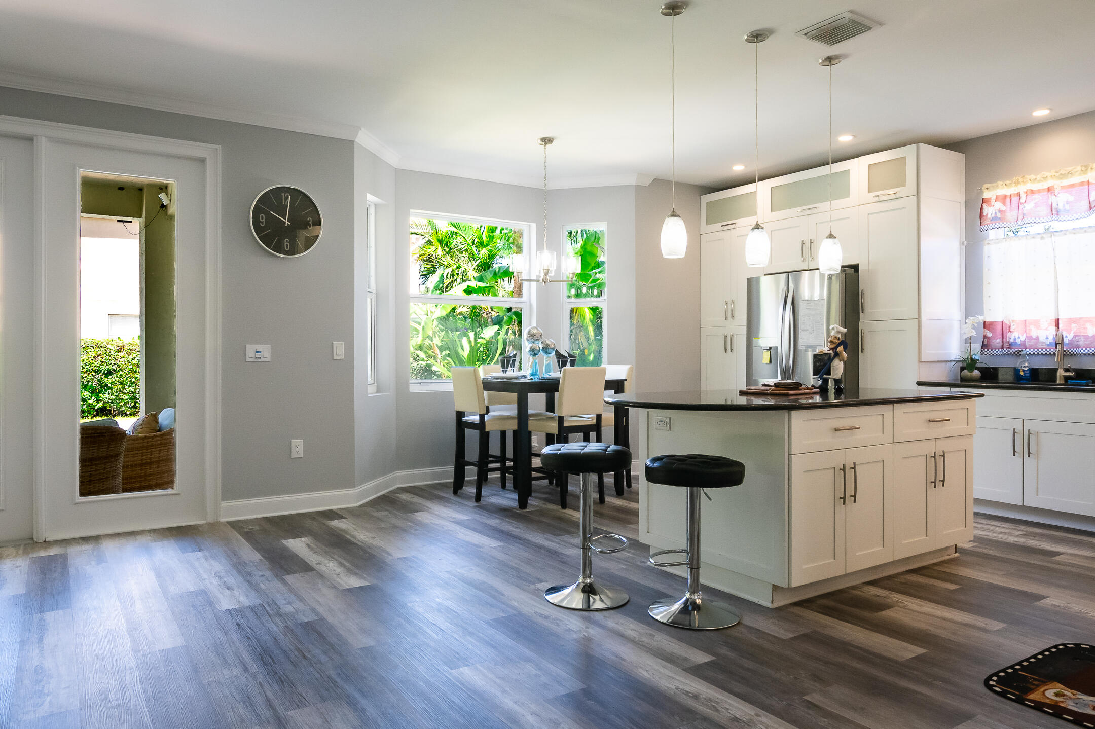 THE OAKS - Residential