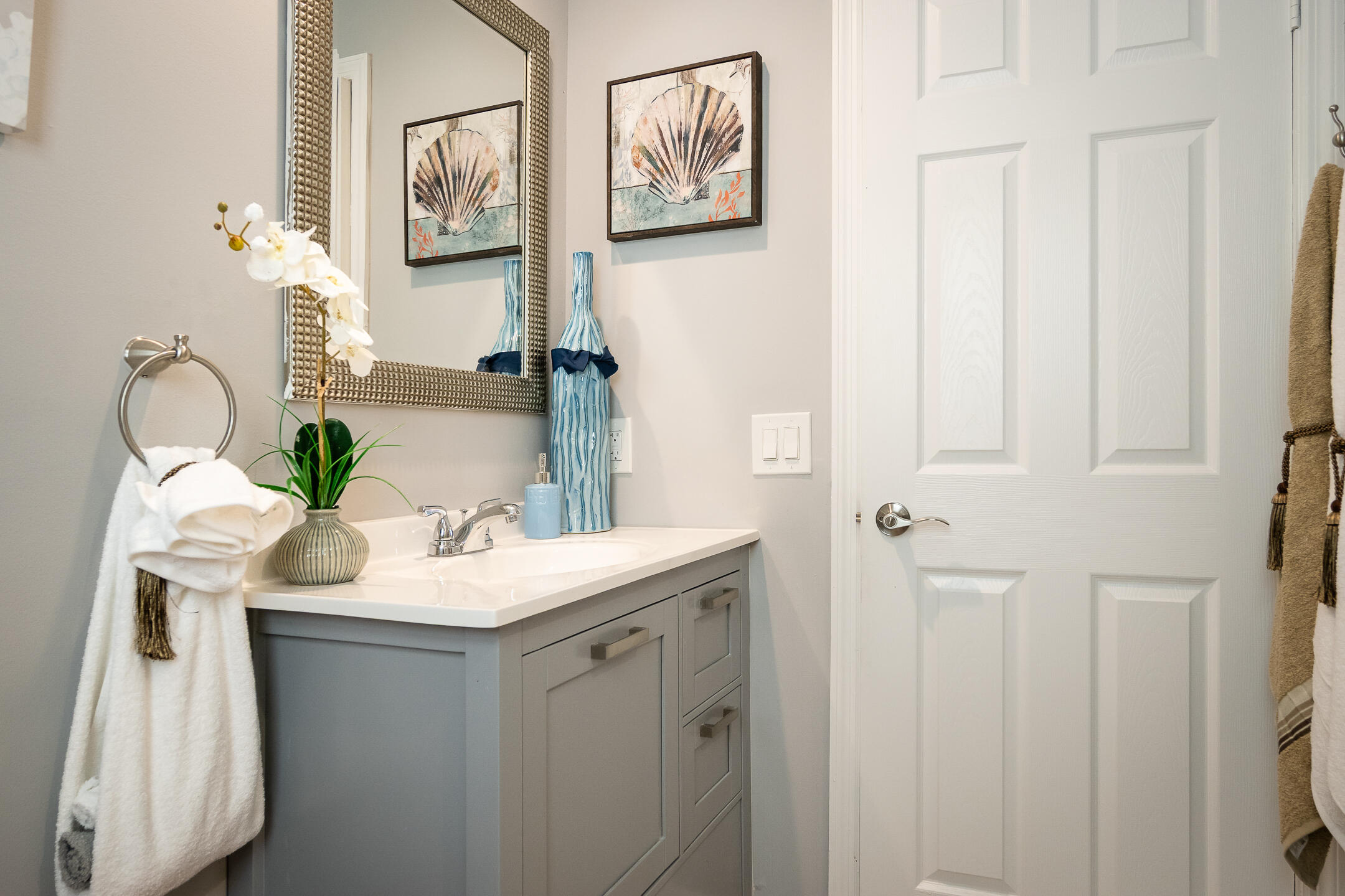 THE OAKS - Residential