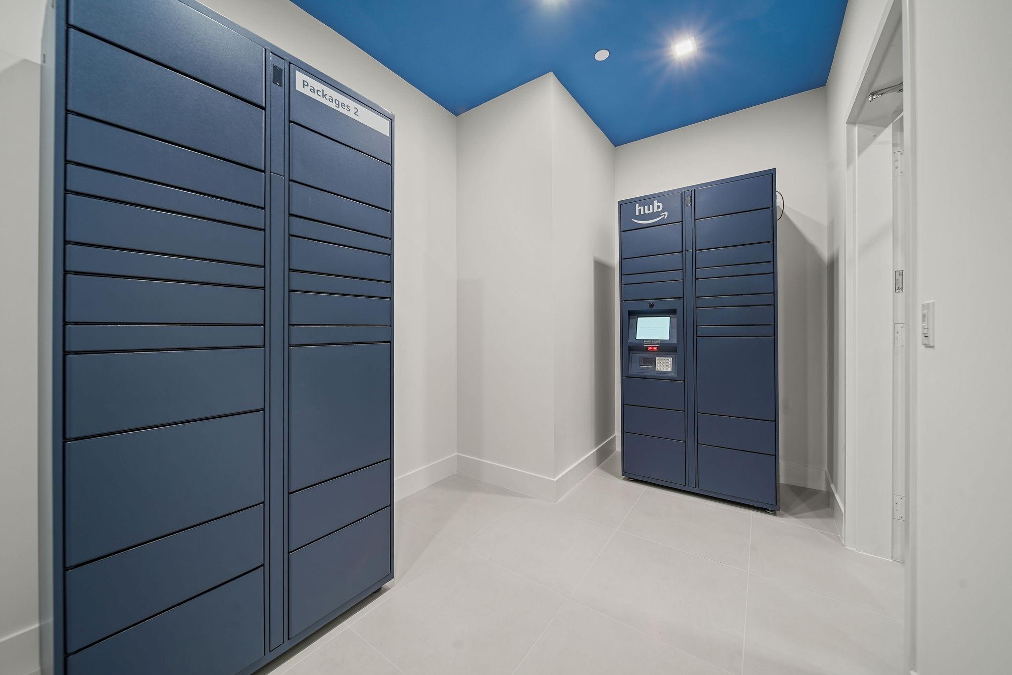 AVERY LAKE WORTH - Residential Lease