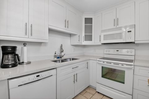 Property photo of 3575 S Ocean Boulevard 205, South Palm Beach, FL 33480