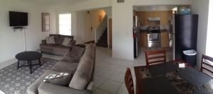 SUGAR POND MANOR OF WELLINGTON - Residential Lease