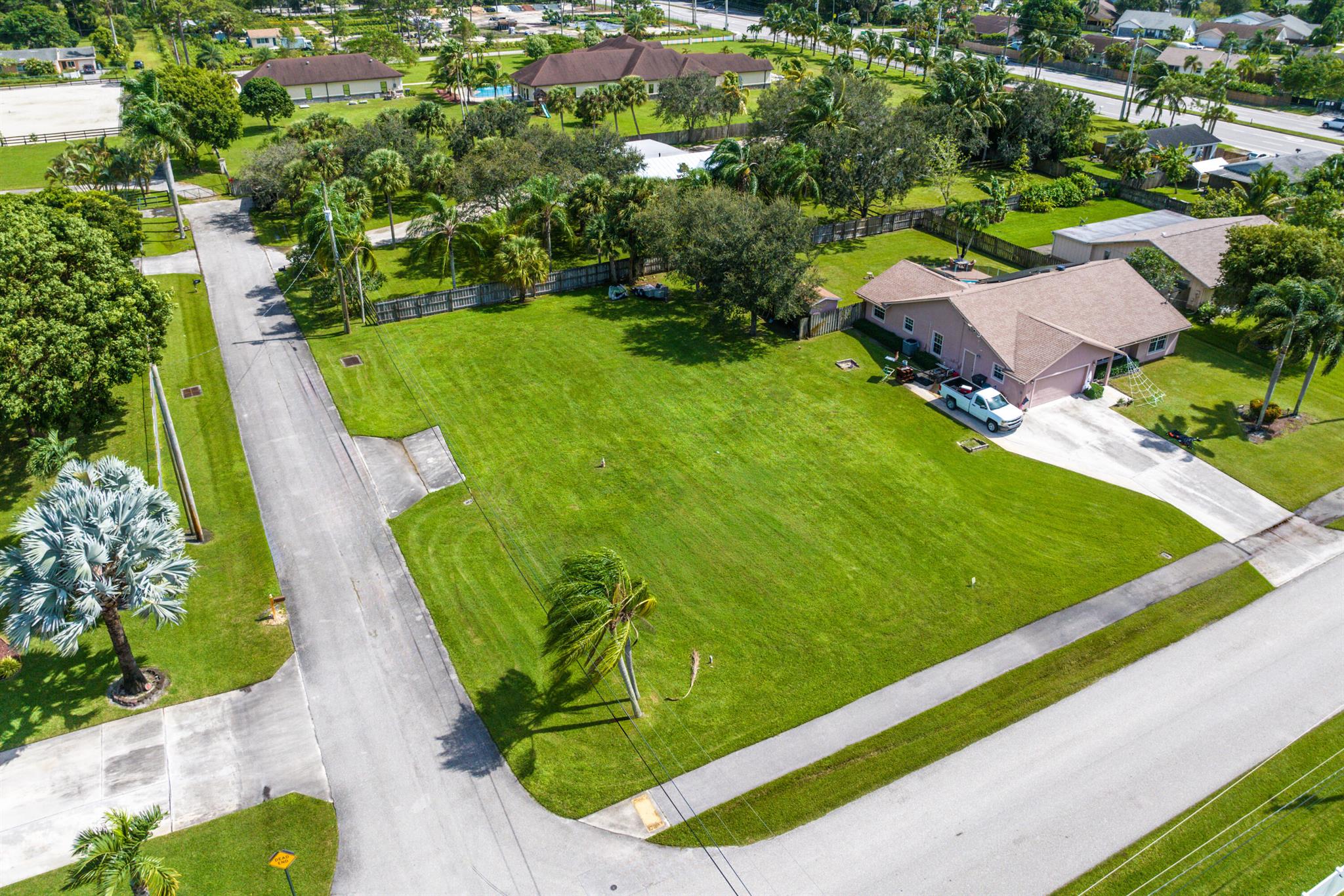 High and dry cleared corner lot ready to build your dream home.