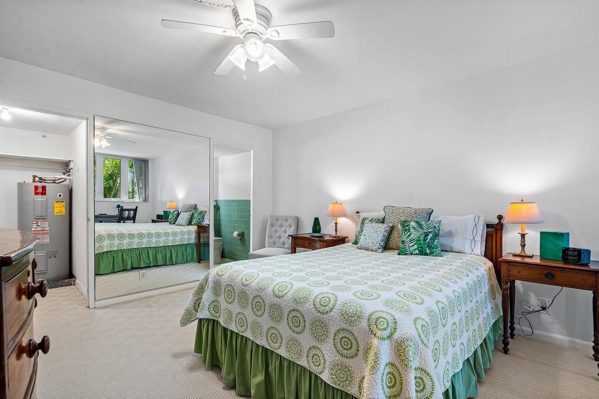 PALM BEACH ATLANTIC COND - Residential Lease