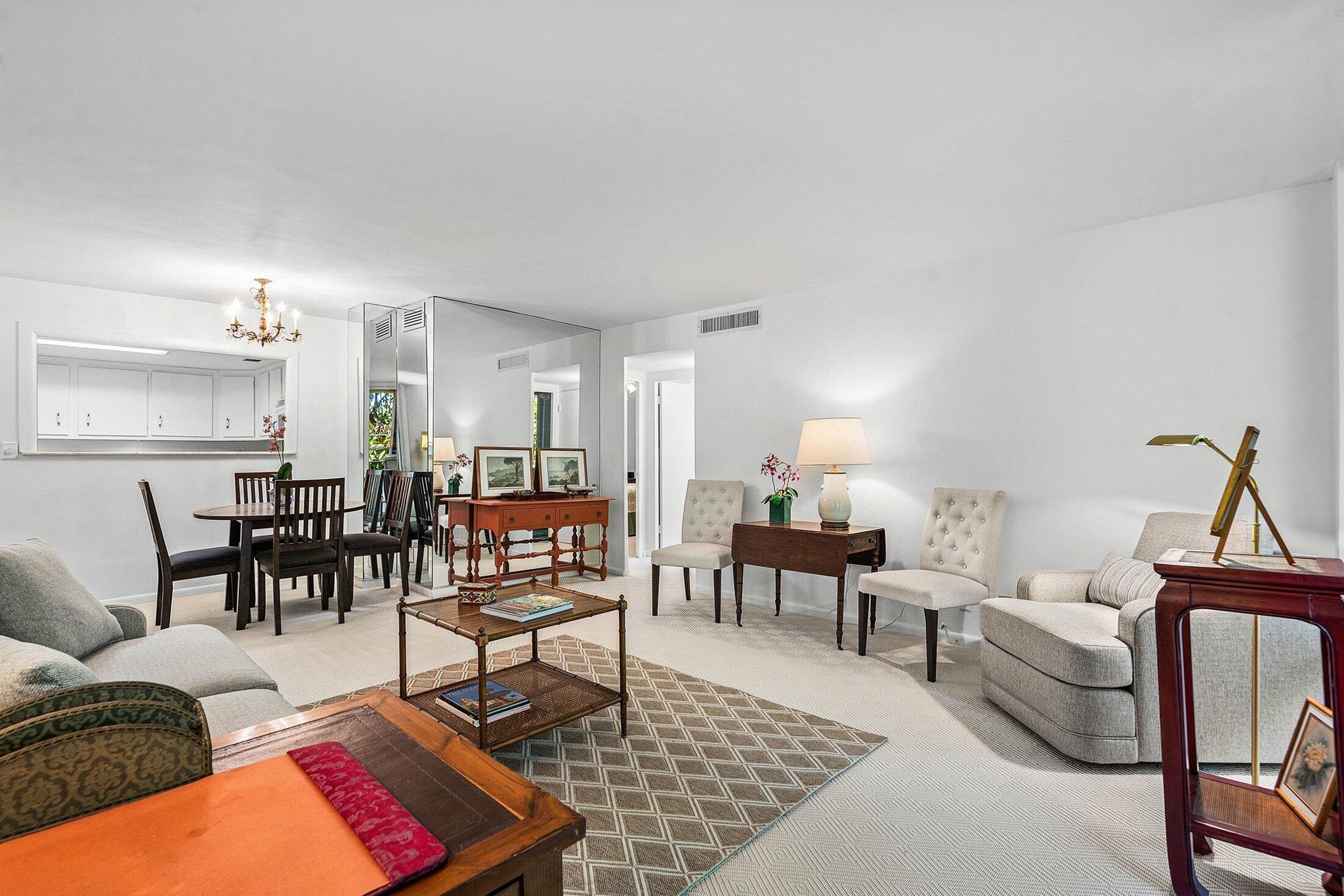 PALM BEACH ATLANTIC COND - Residential Lease