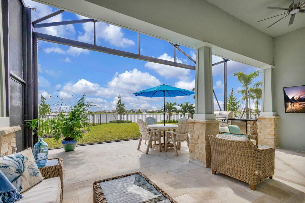 Photo of 10394 Northbrook Circle, Palm Beach Gardens, FL 33412 (MLS # R11033775)