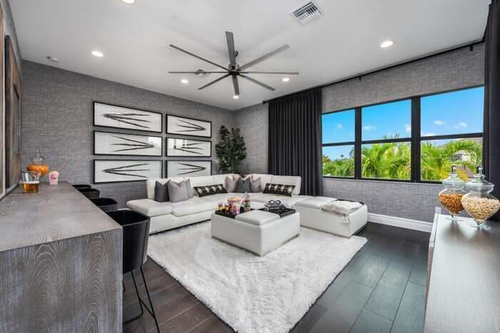 HYDER AGR PUD SOUTH PLAT - Residential Lease