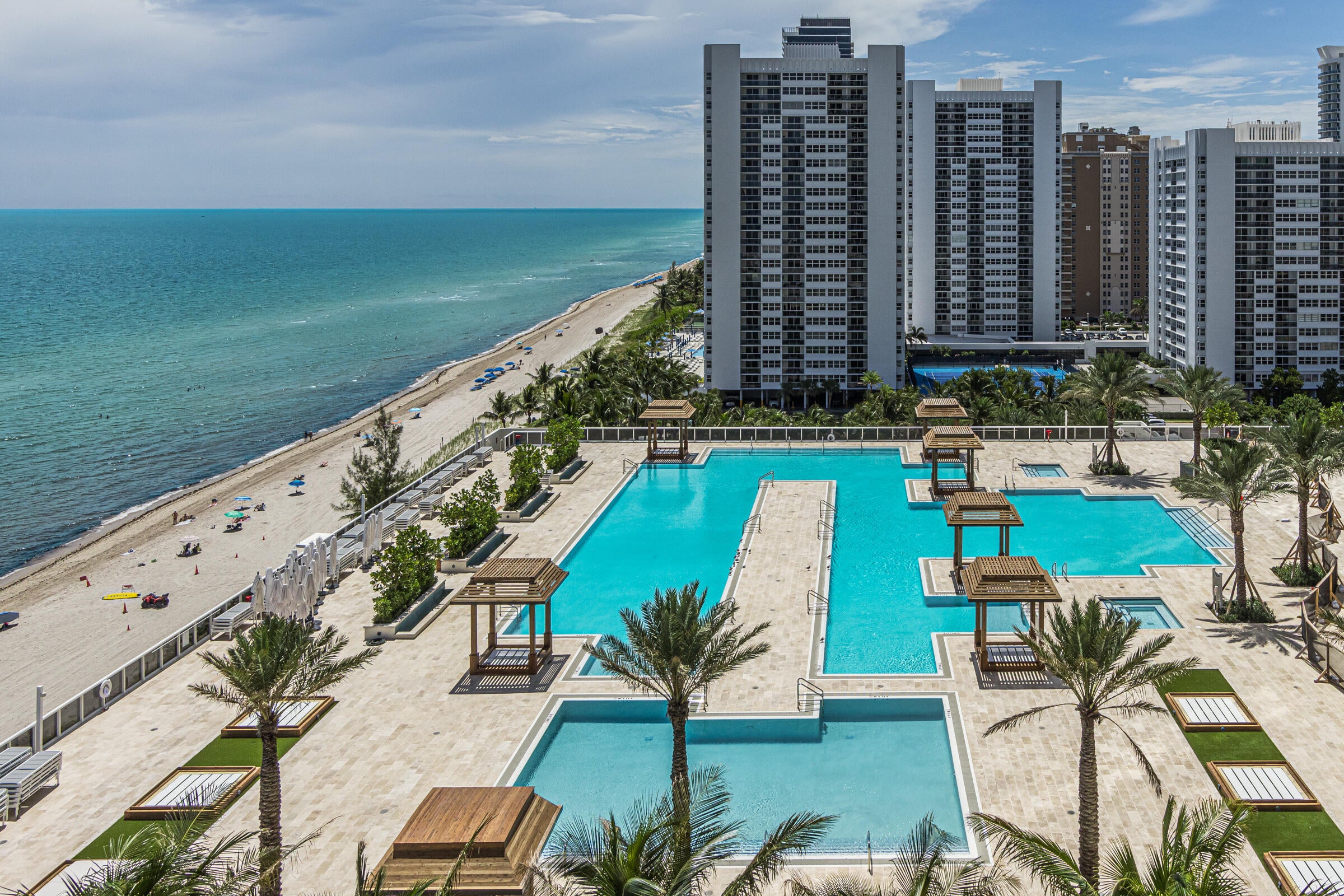 1830 S Ocean Drive 1402