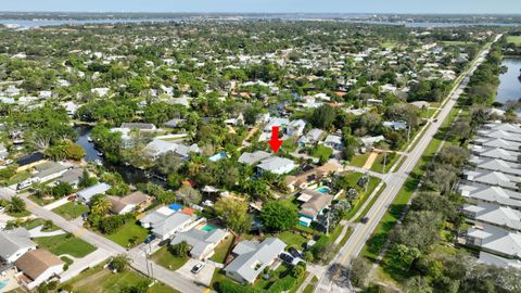 A home in Palm City