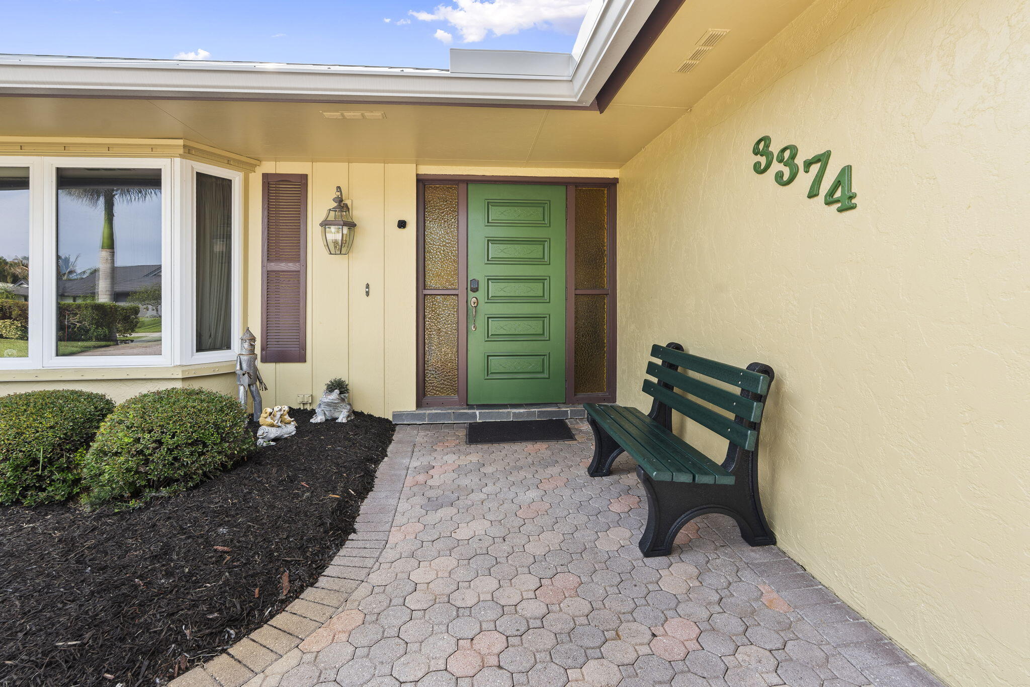 3374 SE Fairway E, Stuart, FL, 34997, USA, 3 Bedrooms Bedrooms, ,2 BathroomsBathrooms,Residential,Pending,3374 SE Fairway E,B26045142
