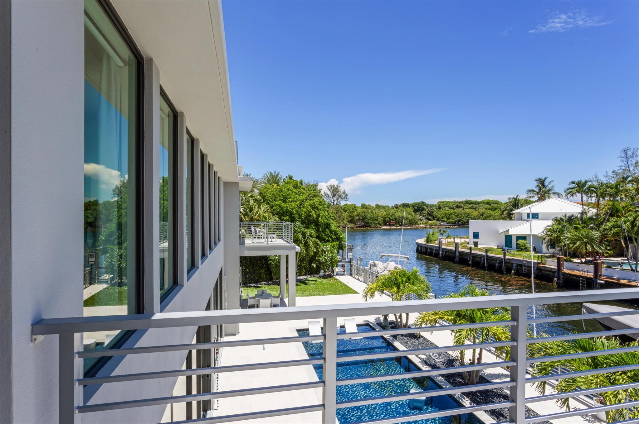 LAKE ROGERS ISLE - Residential