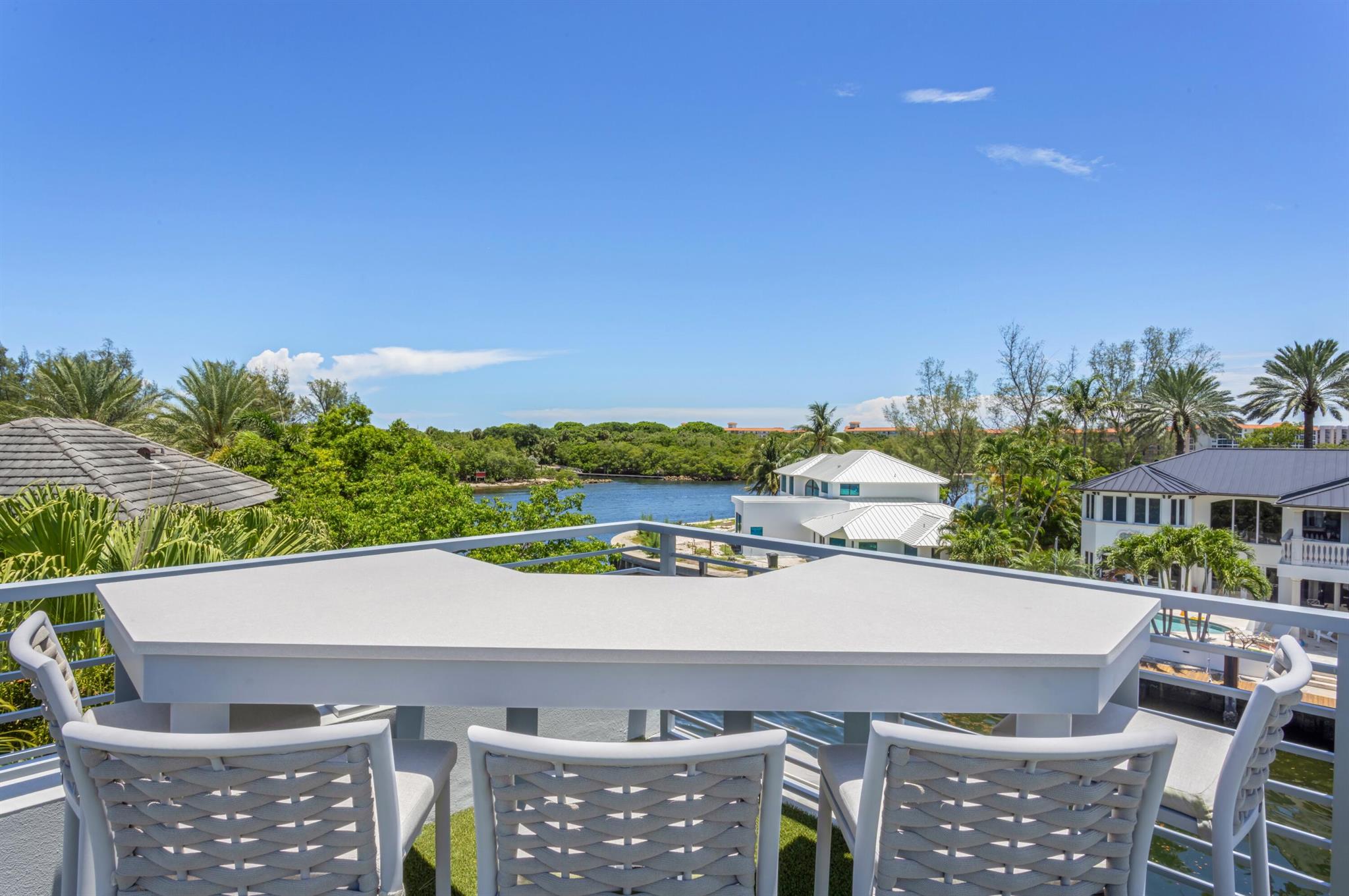 LAKE ROGERS ISLE - Residential