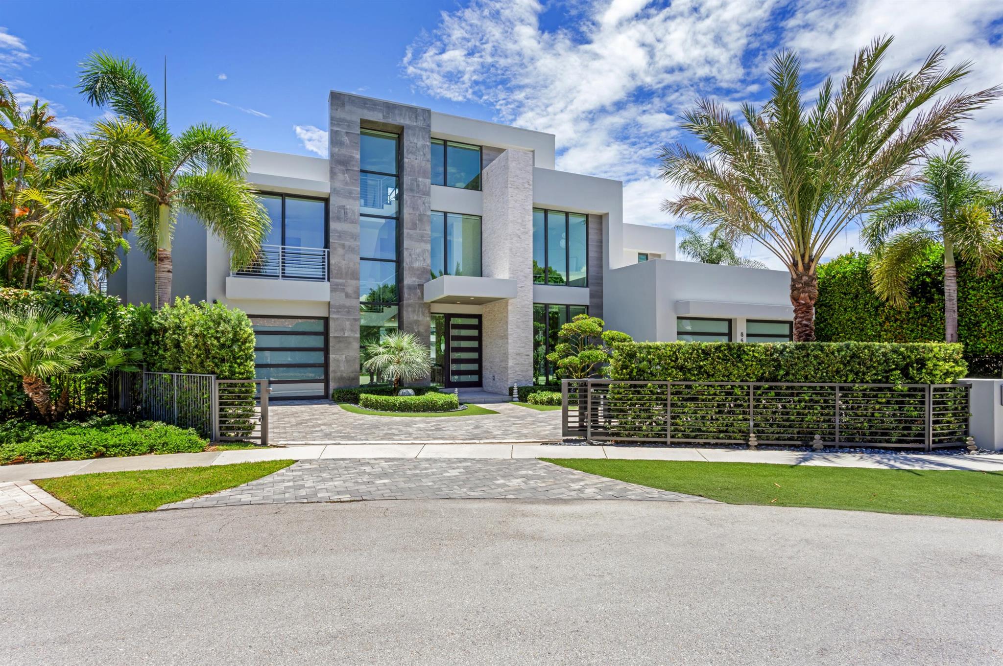 862 NE 33rd Street