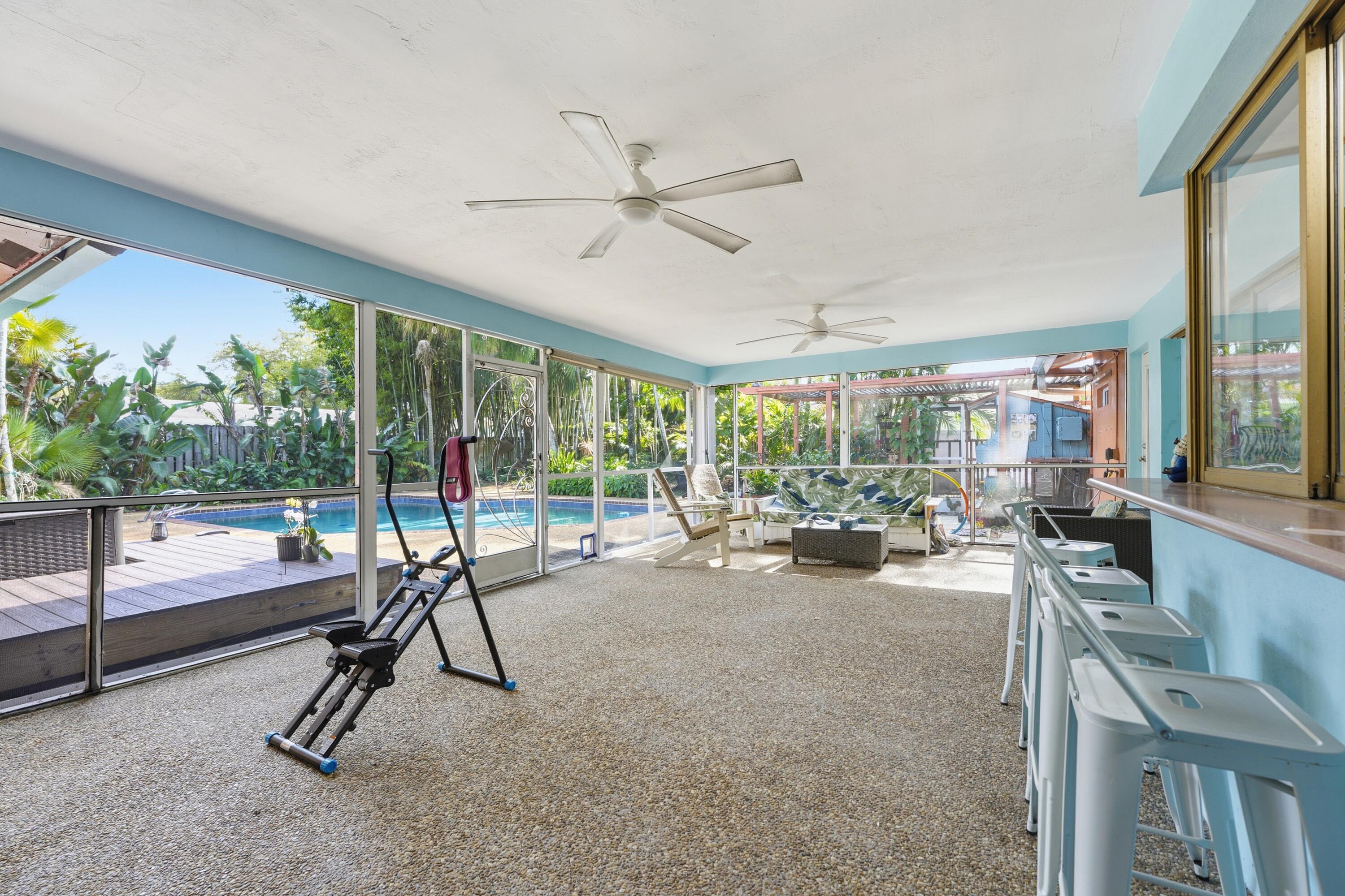 ROYAL PALM ESTATES SEC ONE - Residential