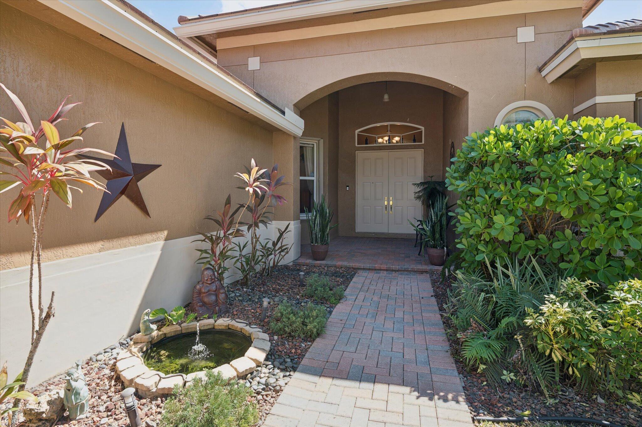 10888 NW 67TH Place
