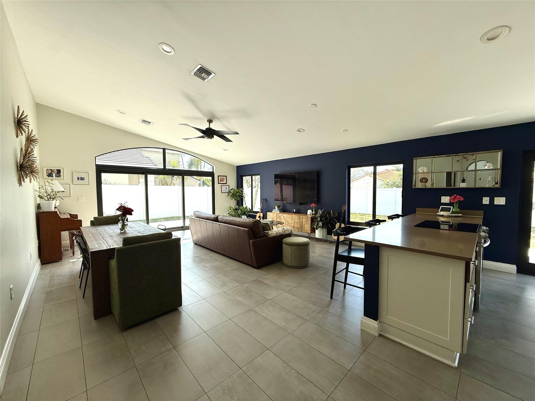 SILVER LAKES AT PEMBROKE - Residential