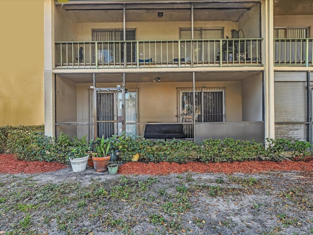 4115 NW 88th Avenue 104