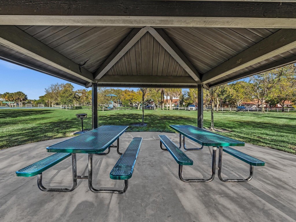 Ramblewood East - Residential