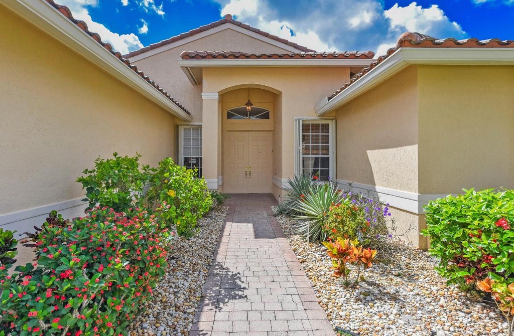 Photo of 6710 Garde Road, Boynton Beach, FL 33472 (MLS # R11129627)