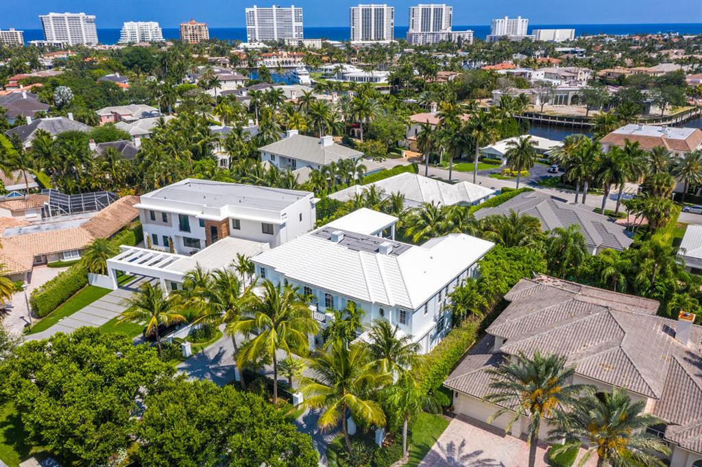 ROYAL PALM YACHT & COUNTRY CLUB - Residential