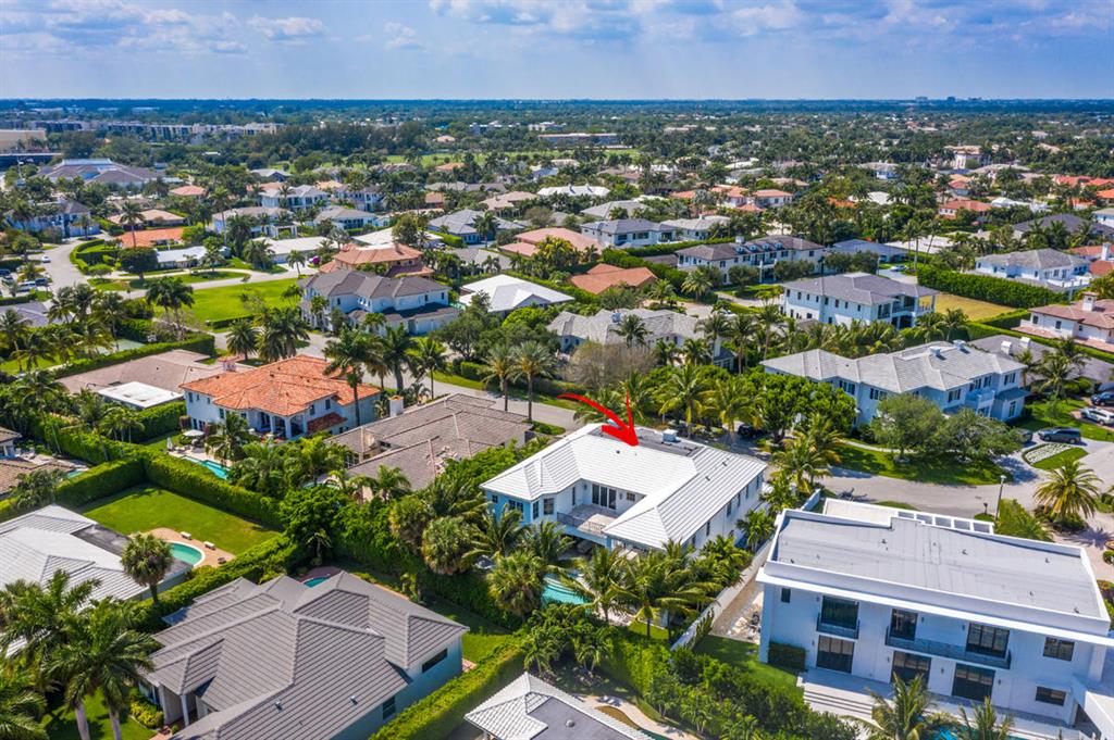 ROYAL PALM YACHT & COUNTRY CLUB - Residential