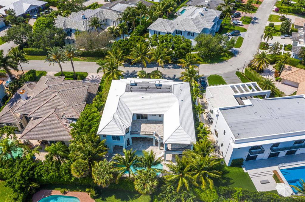 ROYAL PALM YACHT & COUNTRY CLUB - Residential