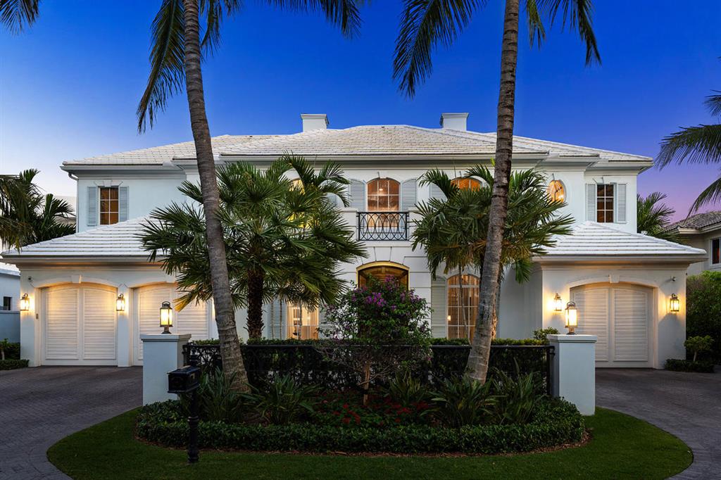 ROYAL PALM YACHT & COUNTRY CLUB - Residential