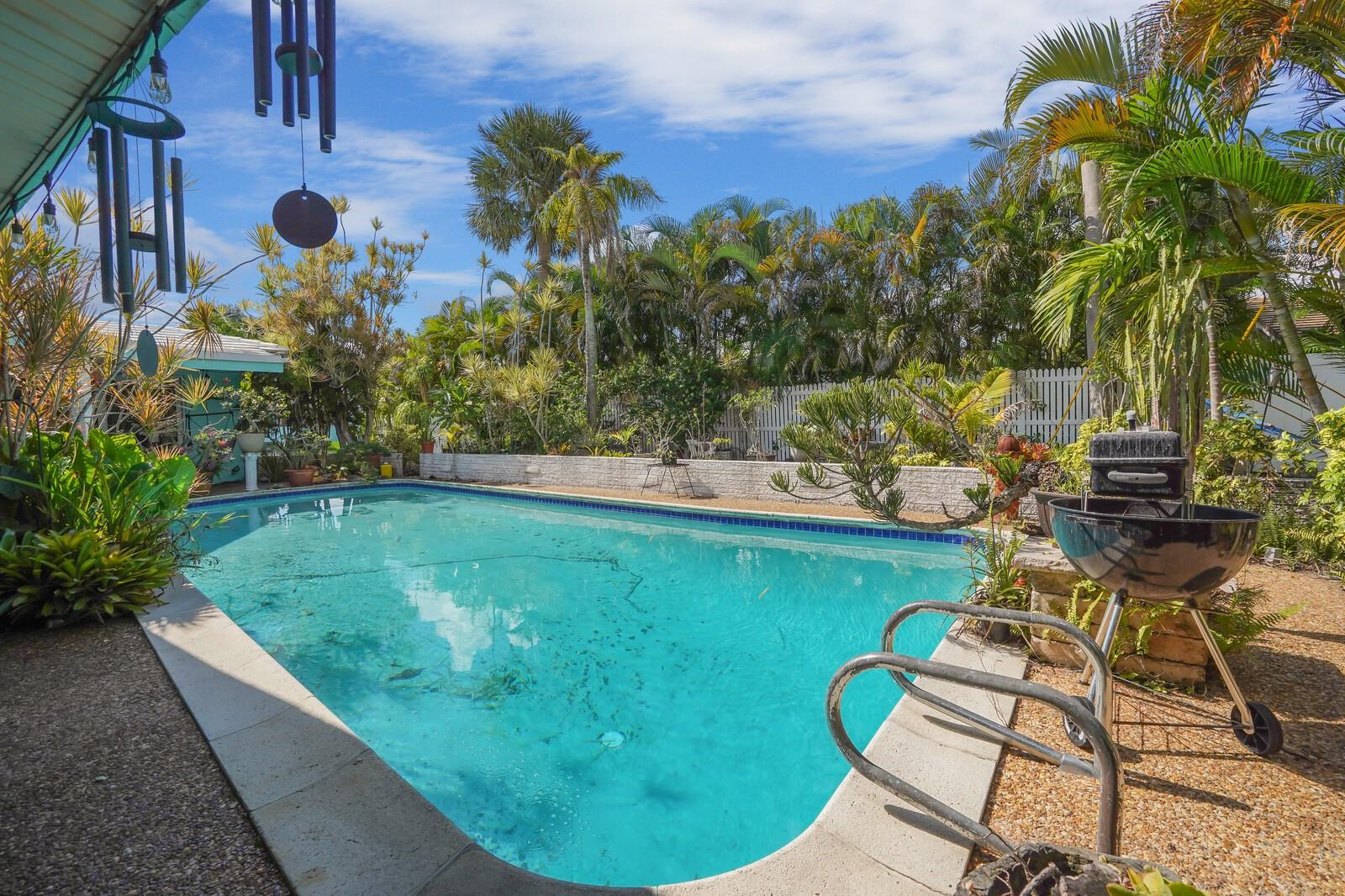 Jenada Isle 50-39 B - Residential