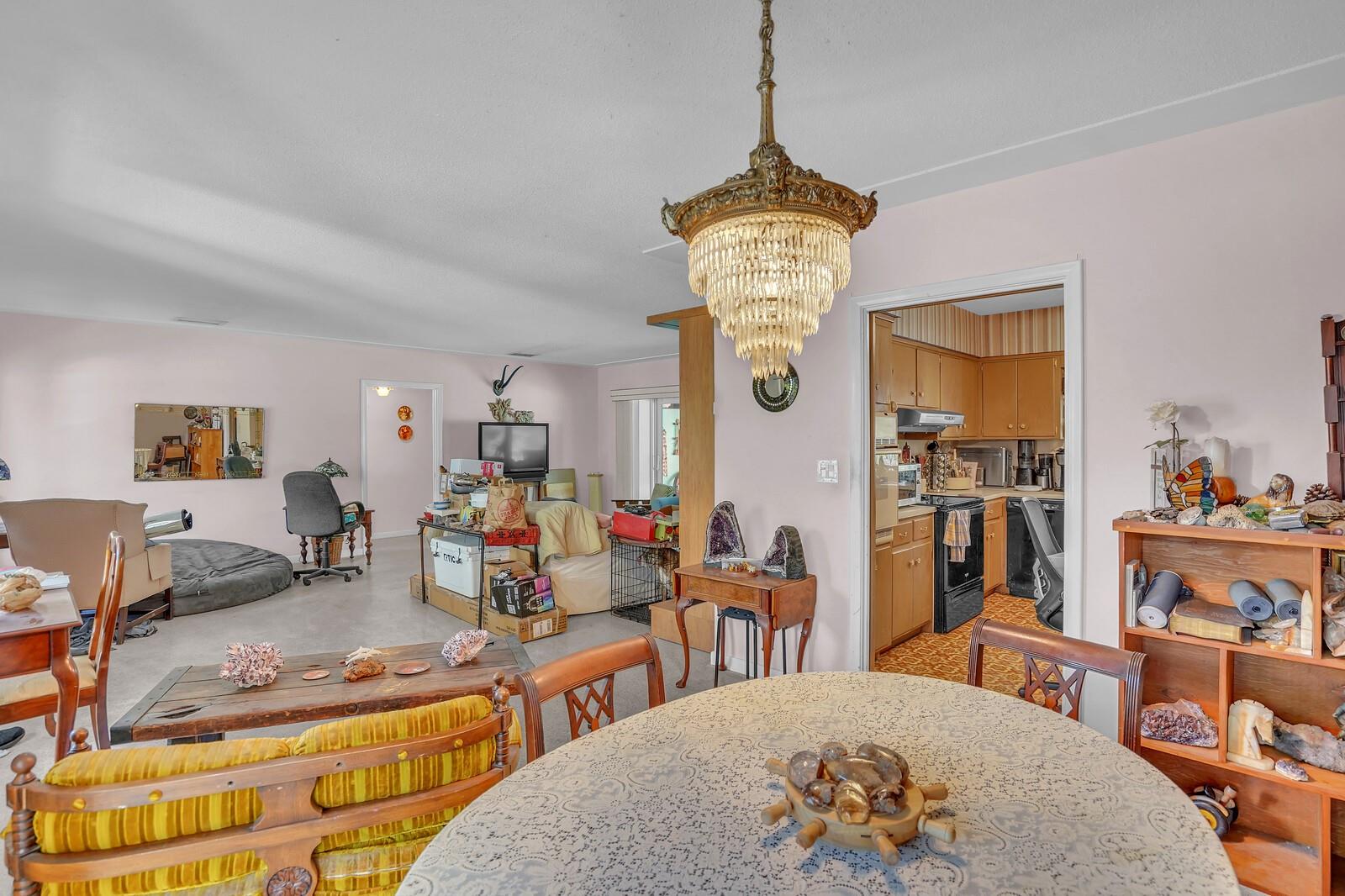 Jenada Isle 50-39 B - Residential