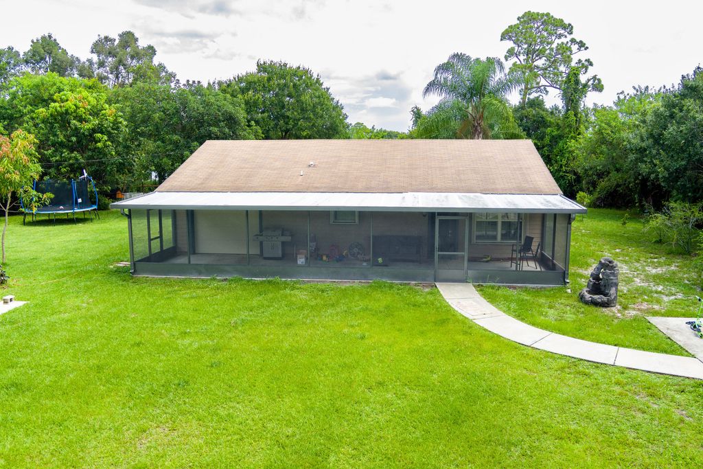 Photo of 8448 Andrews Avenue, Fort Pierce, FL 34945 (MLS # R10814077)
