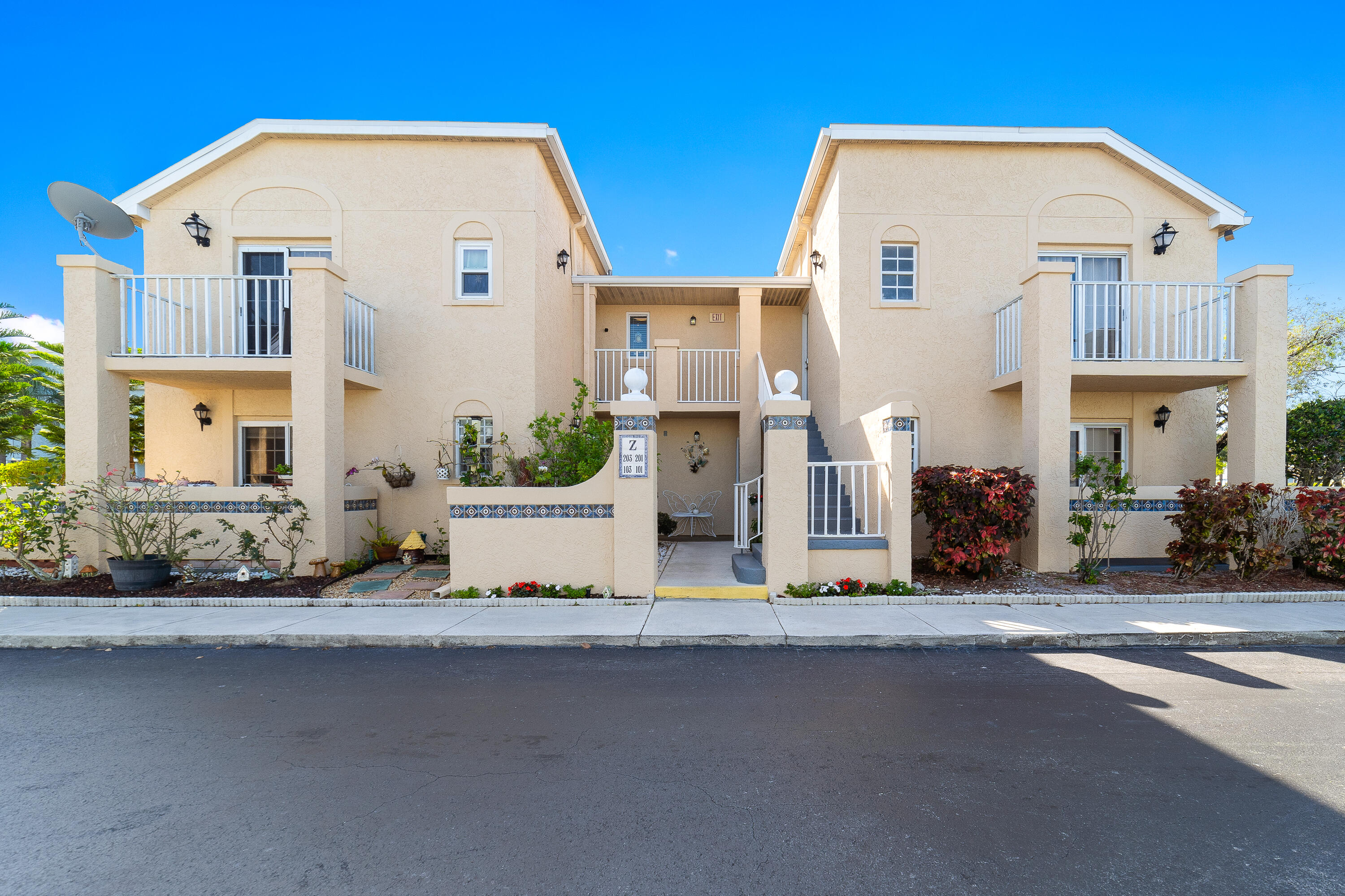 EVERGREEN AT PORT ST LUCIE, A CONDOMINIUM - Residential