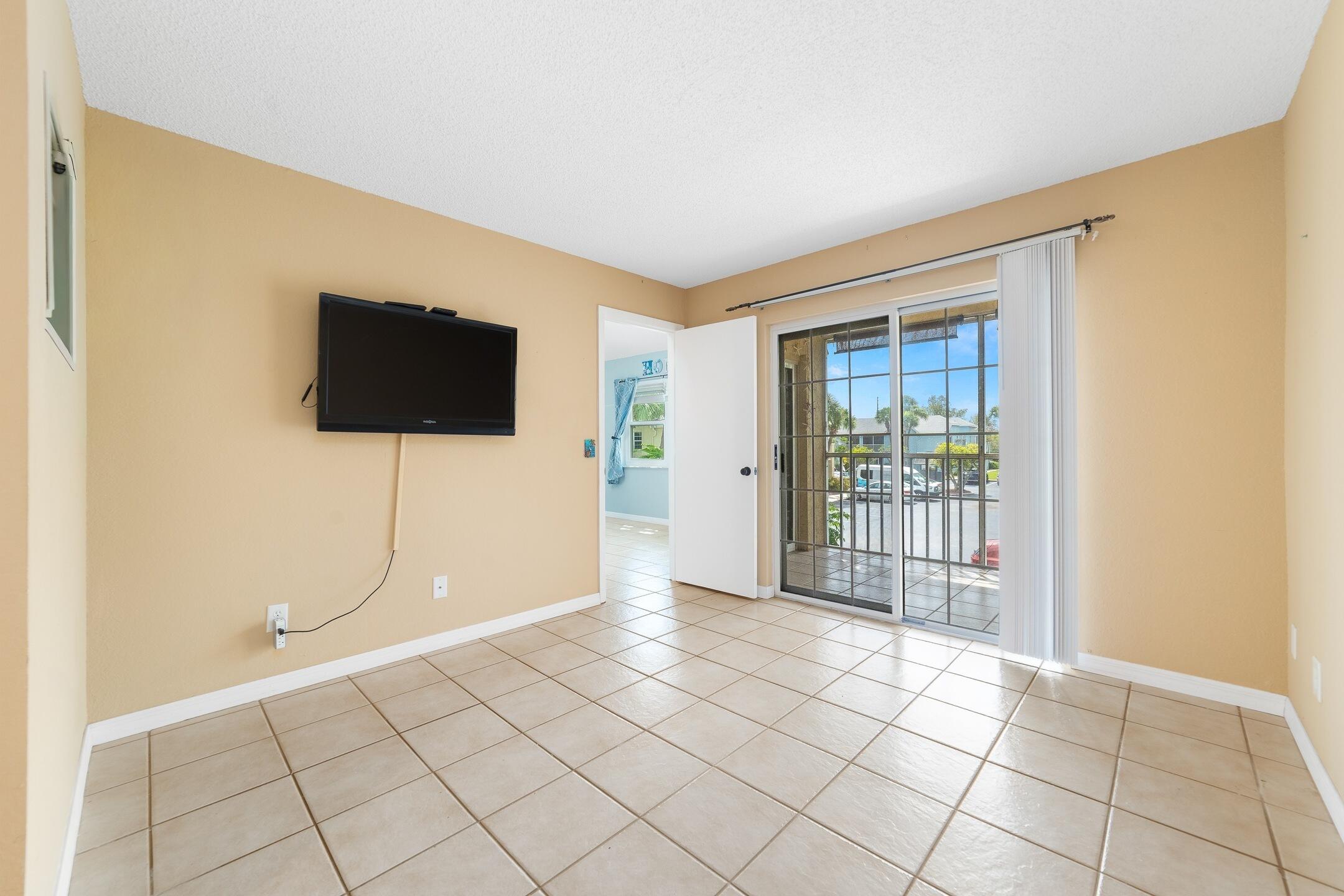 EVERGREEN AT PORT ST LUCIE, A CONDOMINIUM - Residential