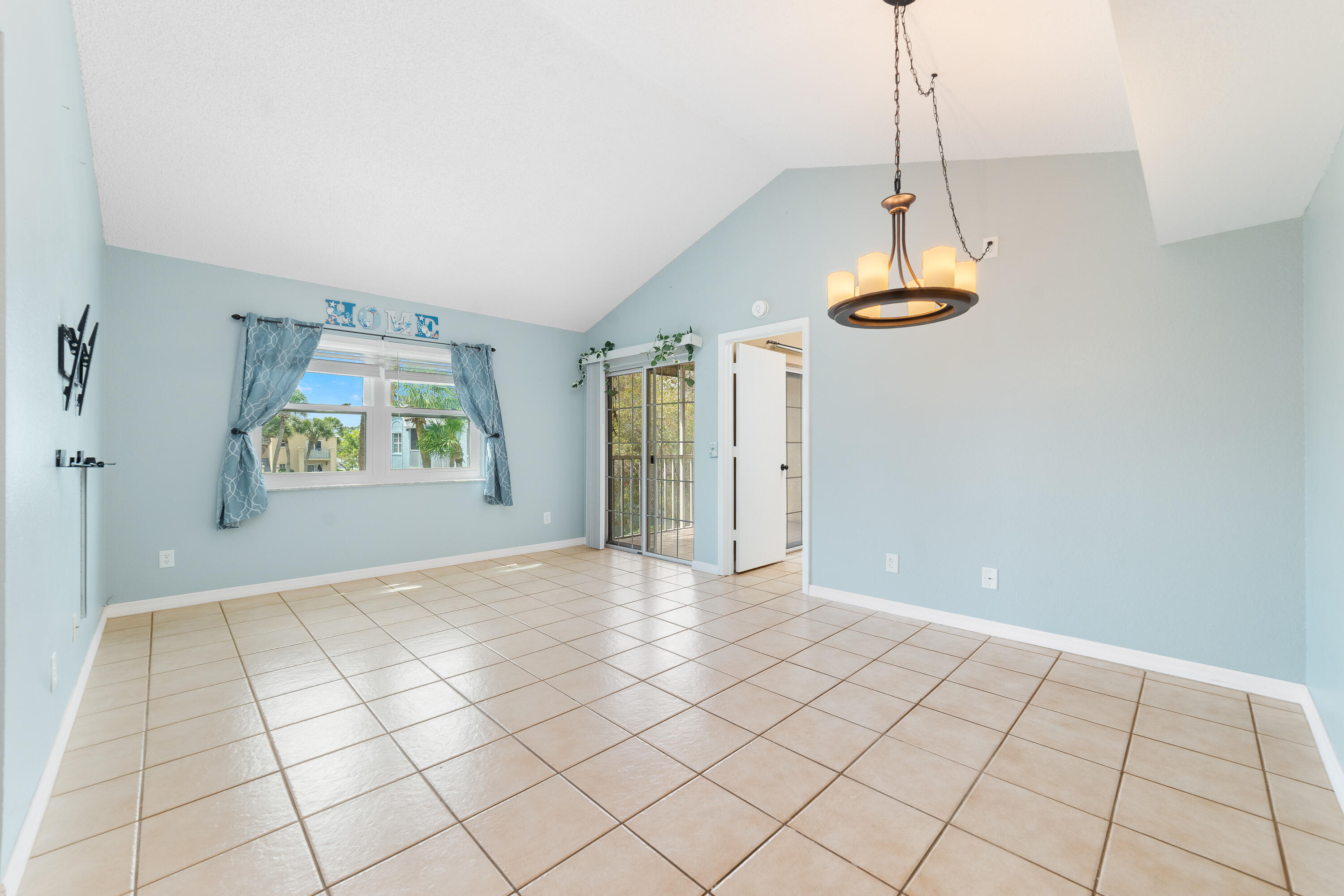 EVERGREEN AT PORT ST LUCIE, A CONDOMINIUM - Residential