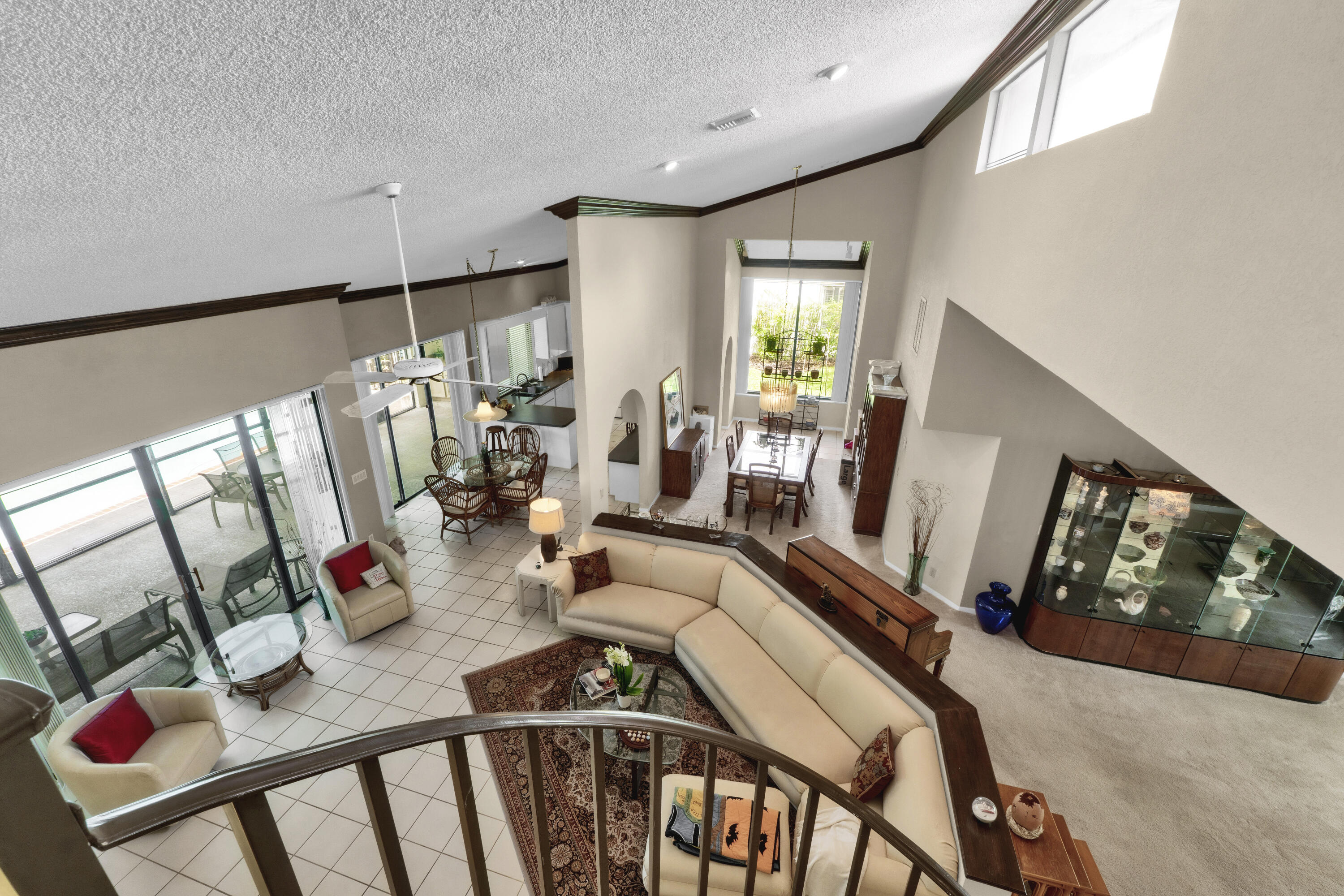 PINE RIDGE - Residential