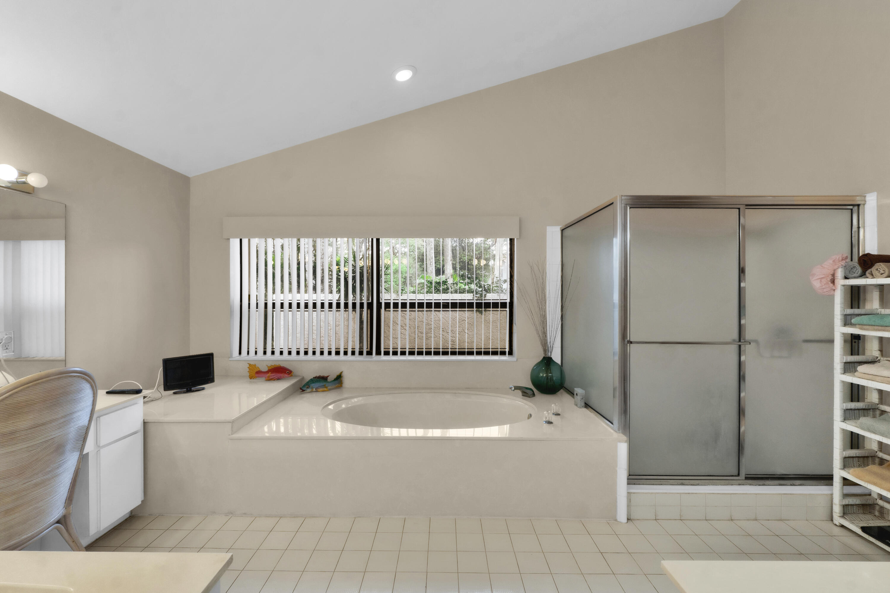 PINE RIDGE - Residential