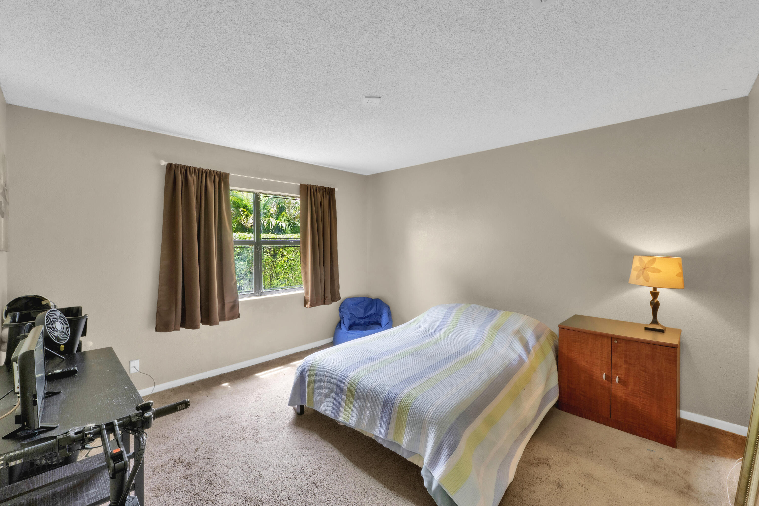 PINE RIDGE - Residential