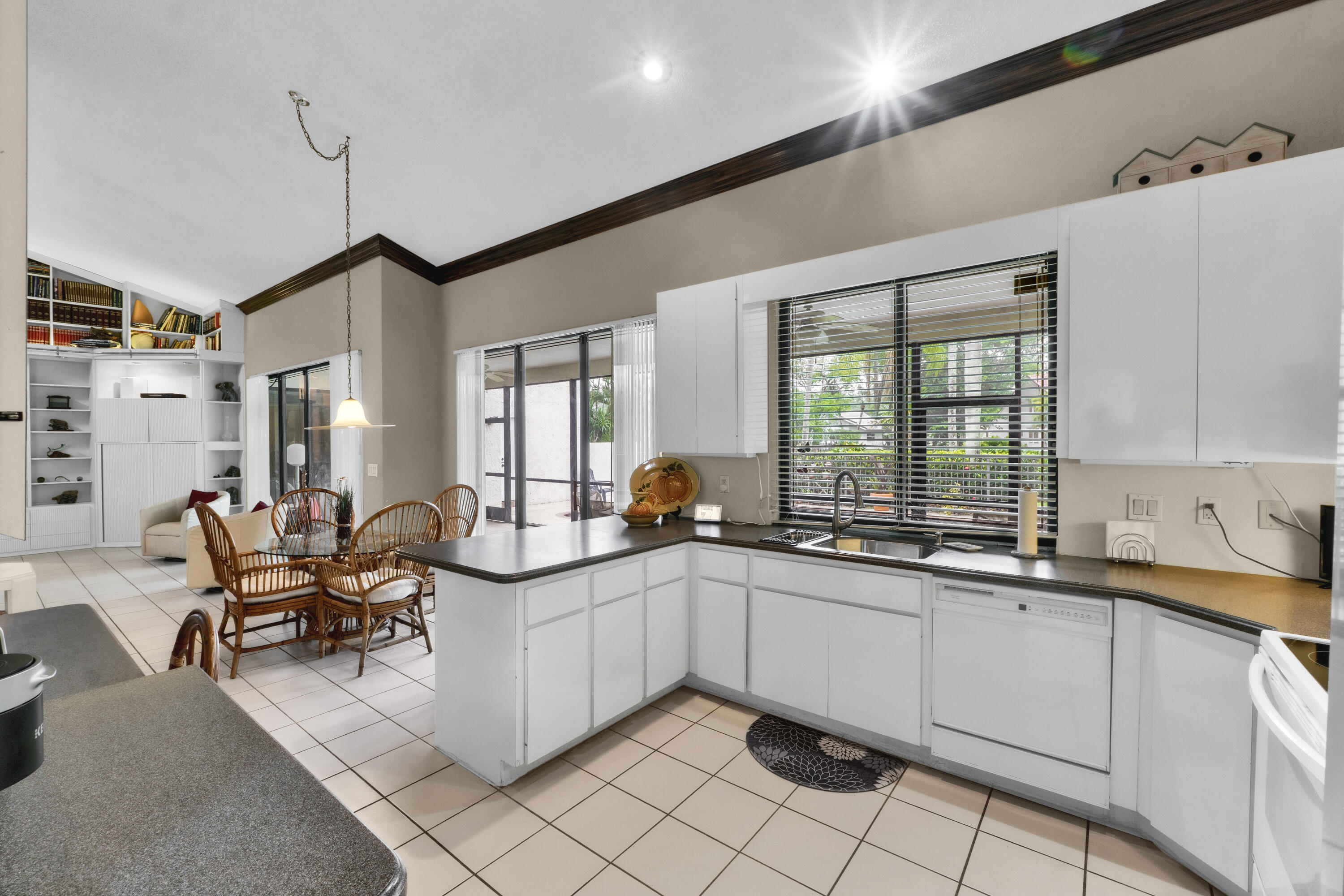 PINE RIDGE - Residential