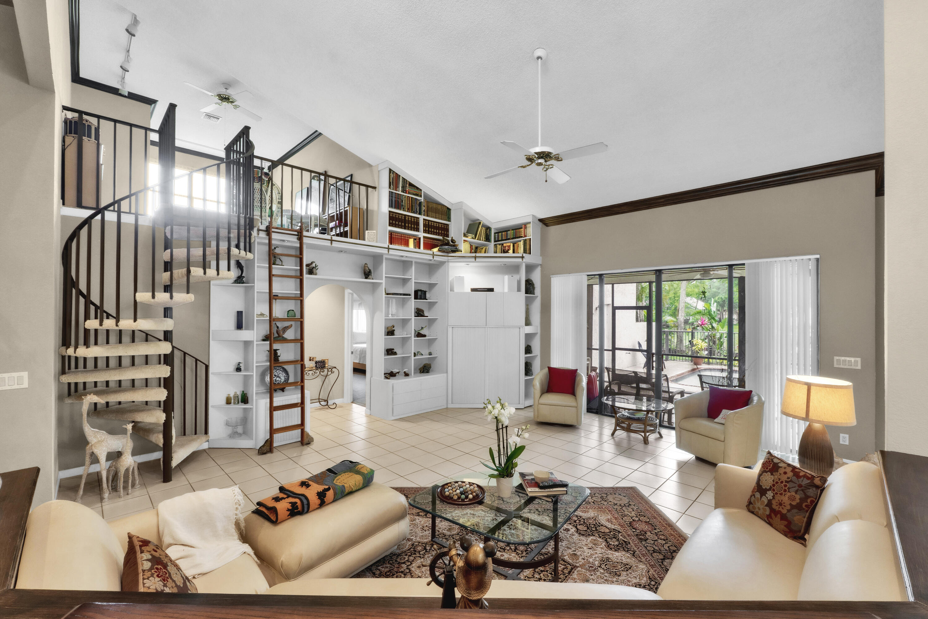 PINE RIDGE - Residential