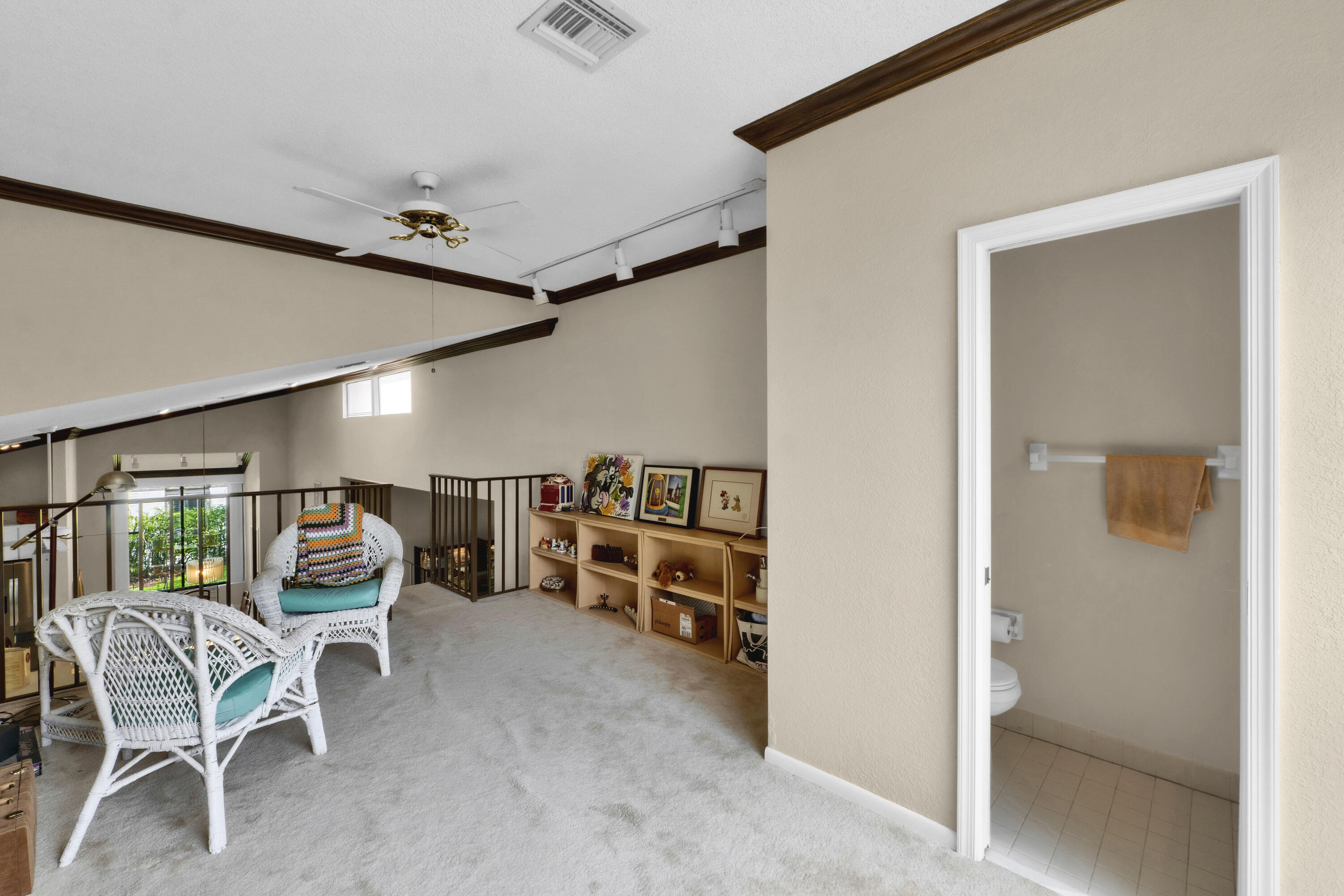 PINE RIDGE - Residential