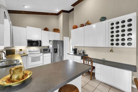 Tiny photo for 5040 NW 88th Lane, Coral Springs, FL 33067 (MLS # B26011781)