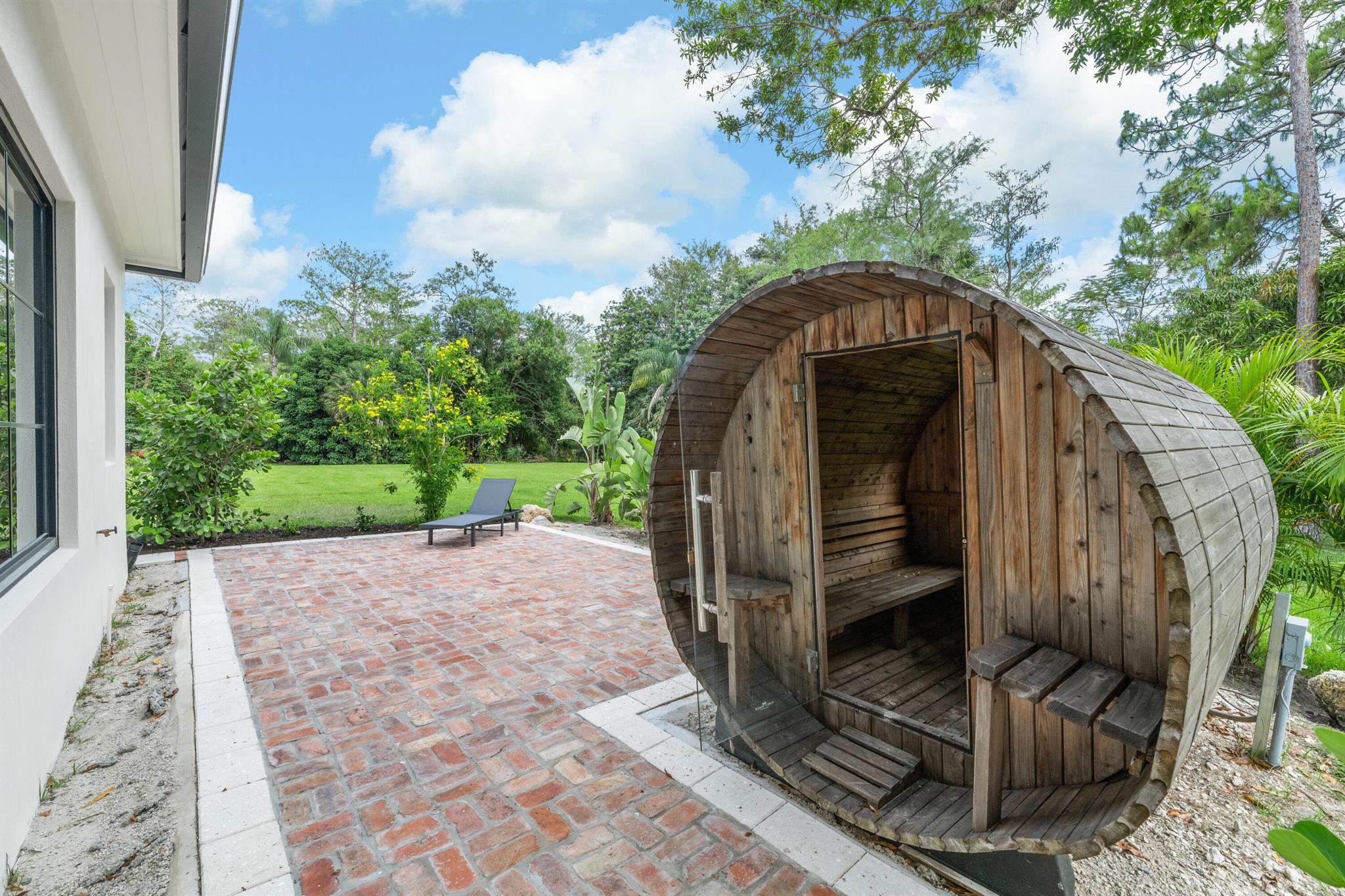 PADDOCK PARK 1 OF WELLING - Residential