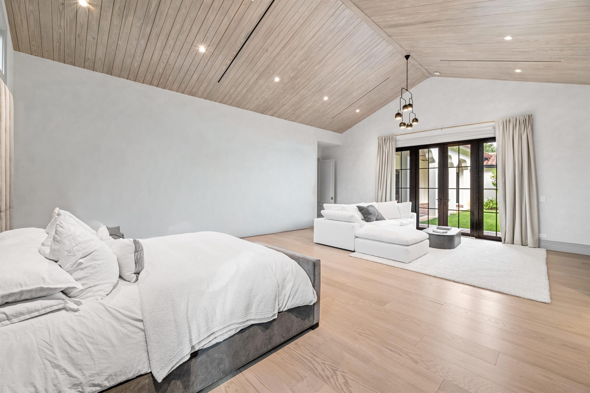 PADDOCK PARK 1 OF WELLING - Residential